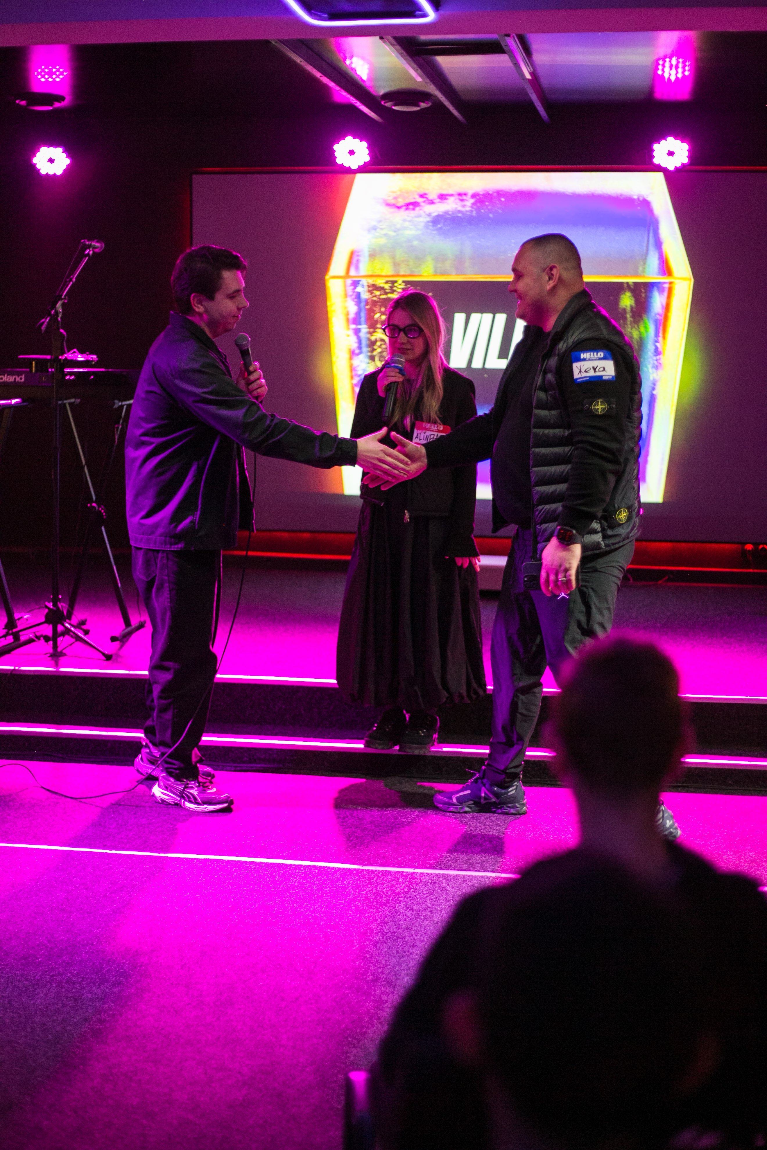 Молодіжне зібрання з вивчення основ християнської віри